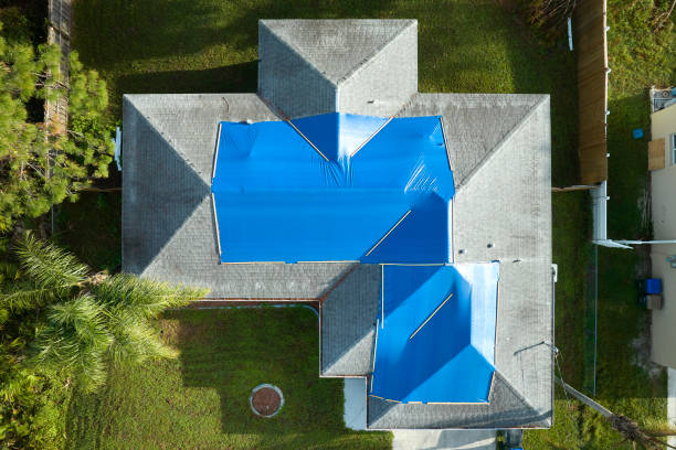Fast & Reliable Emergency Roof Repairs in Avenue B And C, AZ